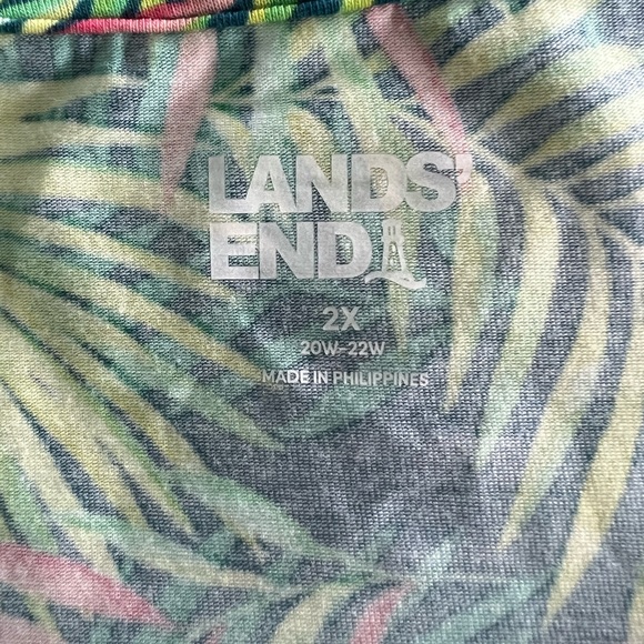 Lands End NEW Tropical Tank with trim detail - Picture 6 of 7